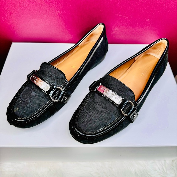 { Coach } : Women's “Felicia” Black Signature Loafers - Picture 5 of 8